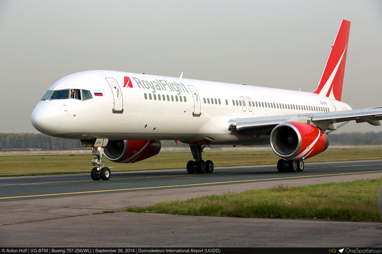 VQ-BTM Royal Flight Boeing 757-256(WL), MSN 26253 | OneSpotter.com