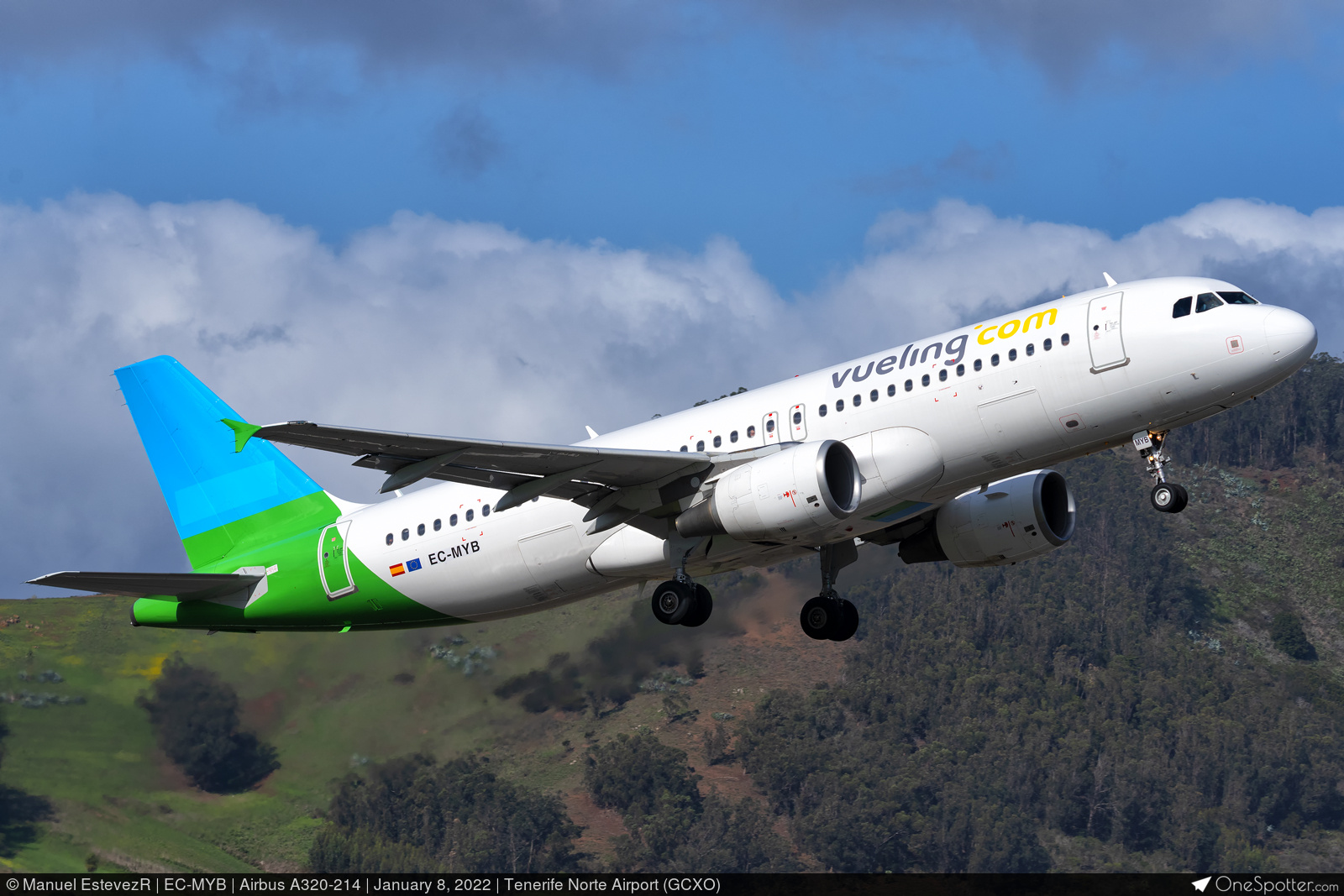 EC-MYB Vueling Airbus A320-214, MSN 2902 | OneSpotter.com