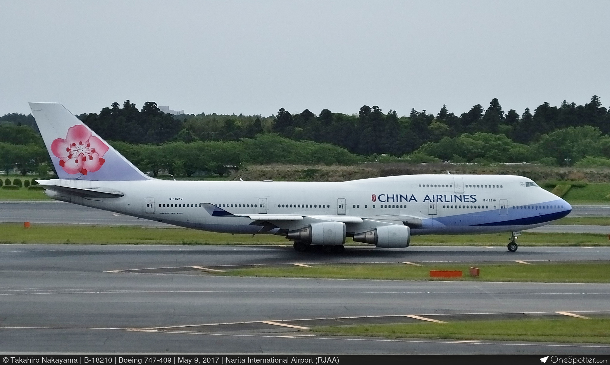 N337JX JetOneX Boeing 747-409, MSN 33734 | OneSpotter.com