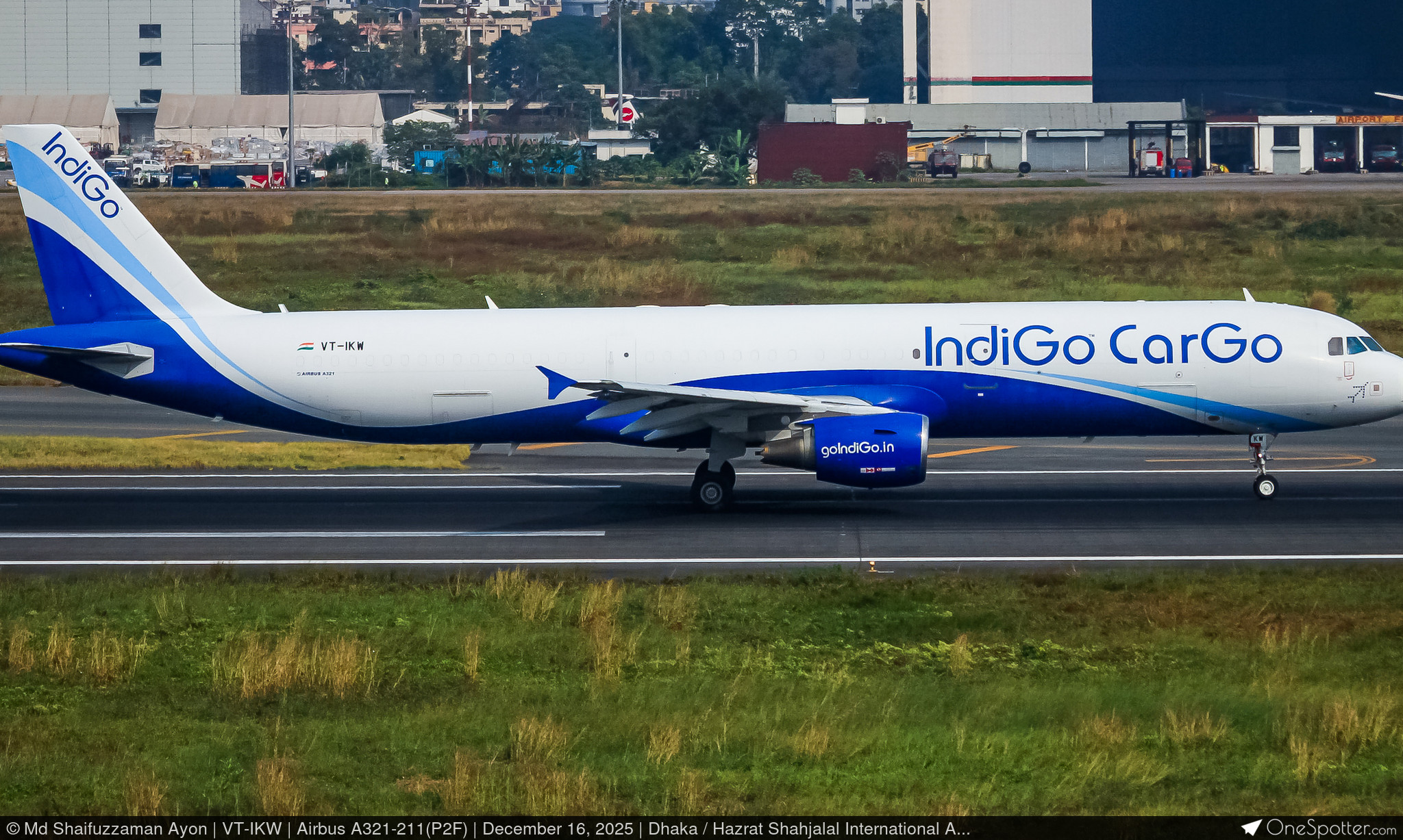 VT-IKW - IndiGo Airbus A321-211(P2F), MSN 3267 | OneSpotter.com