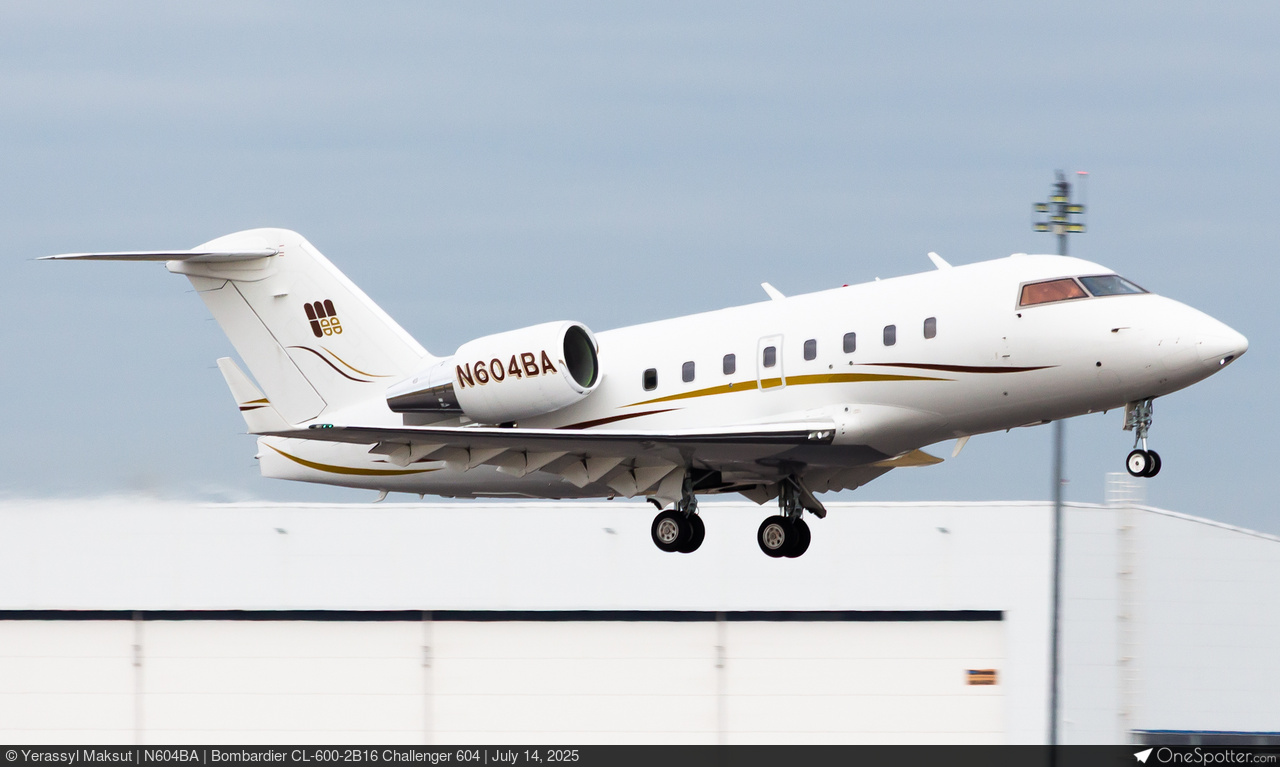 N604BA Delaware Trust Co Trustee Bombardier CL-600-2B16 Challenger