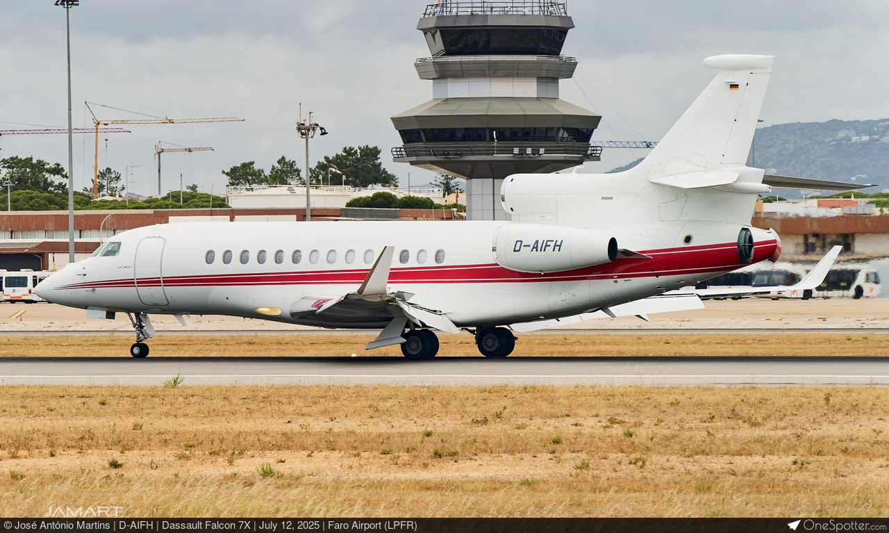D-AIFH - VistaJet (Germany) Dassault Falcon 7X, MSN 168
