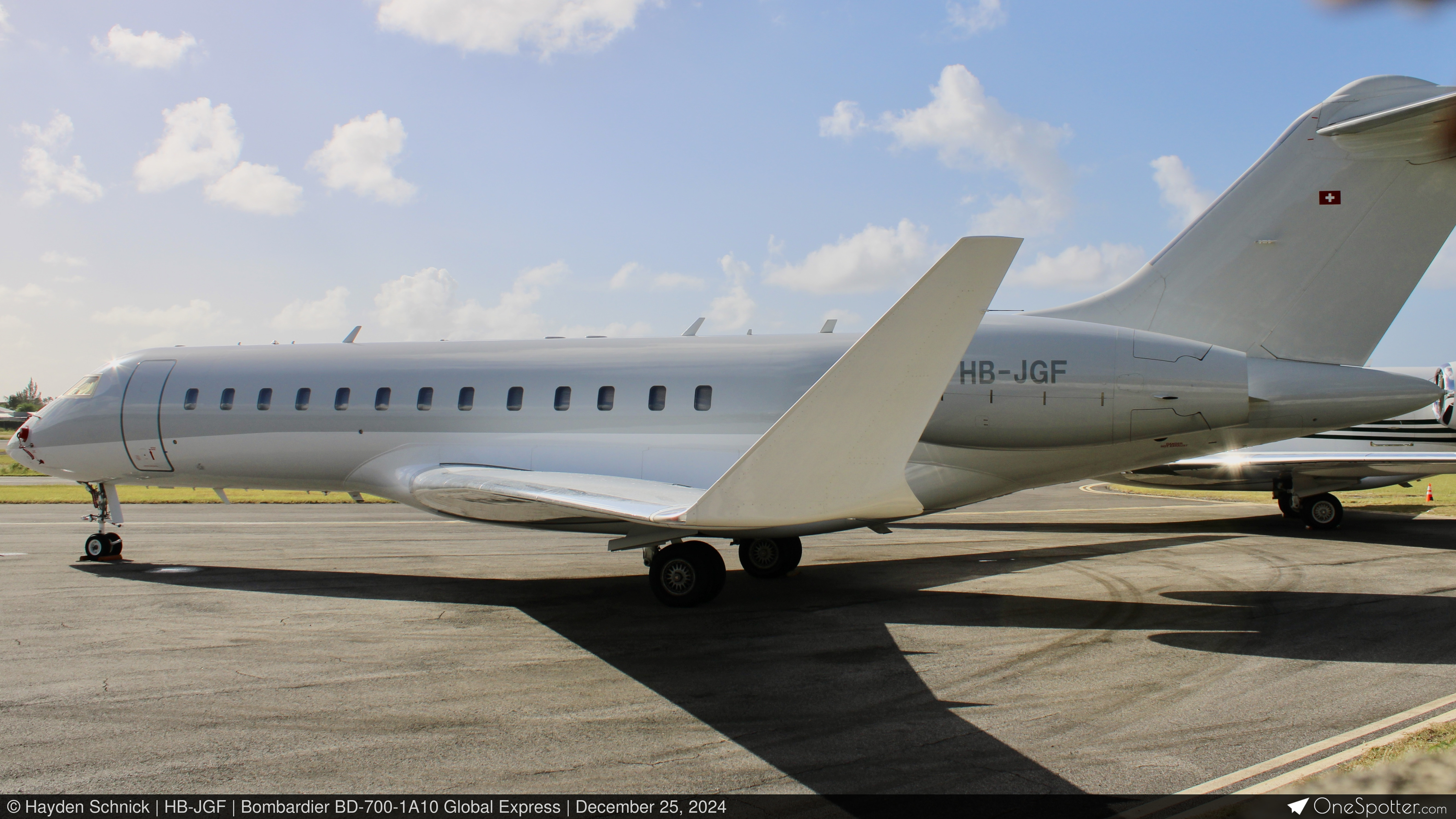 HB-JGF Haute Aviation Bombardier BD-700-1A10 Global Express, MSN