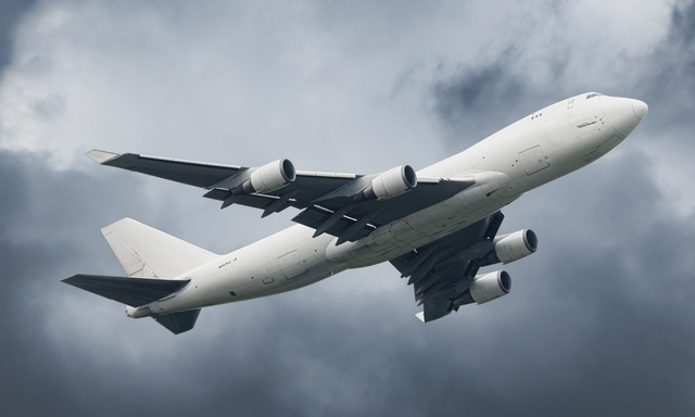 マイセン N407KZ Atlas Air Boeing 747-4KZF, MSN 36134 | OneSpotter.com