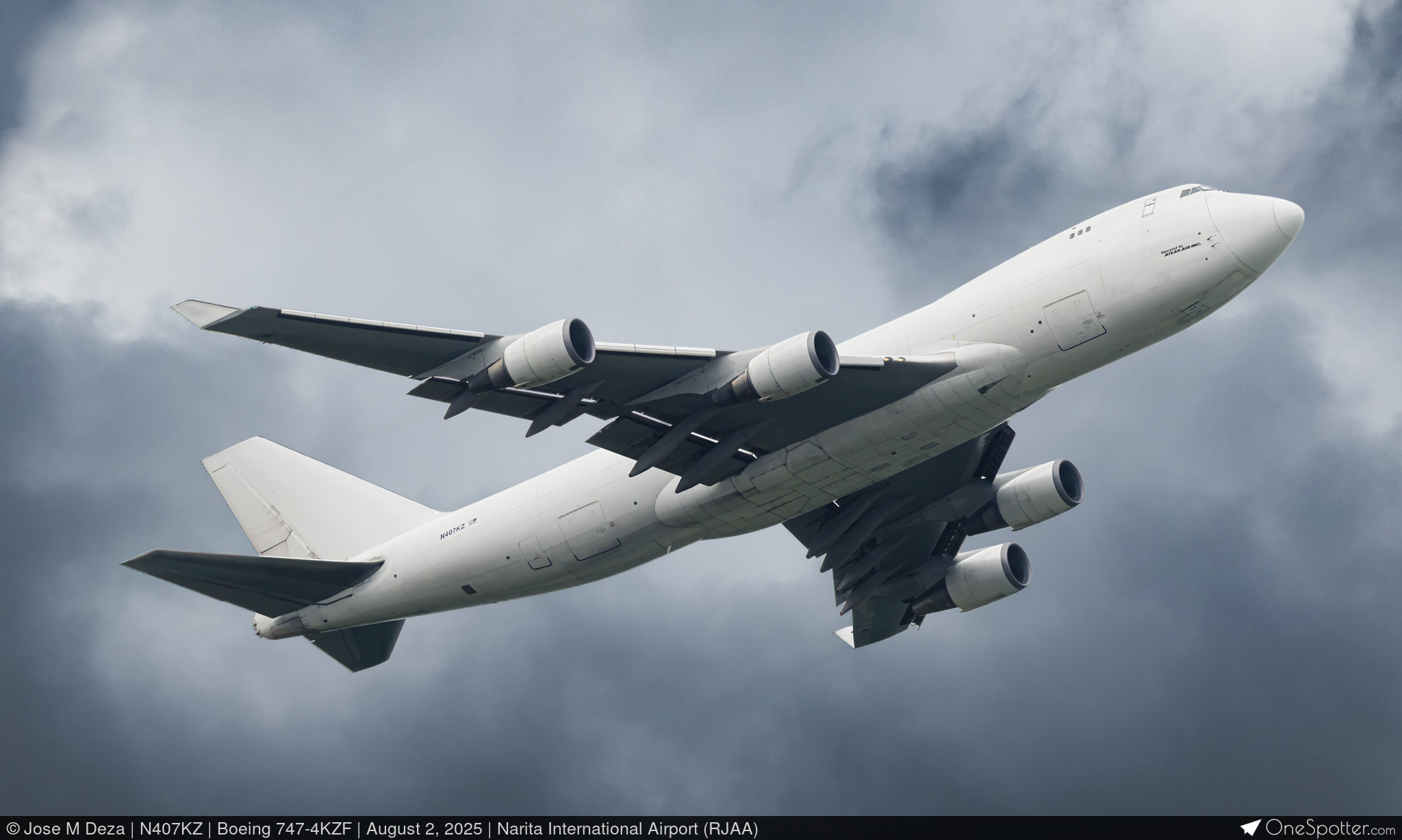 N407KZ Atlas Air Boeing 747-4KZF, MSN 36134 | OneSpotter.com