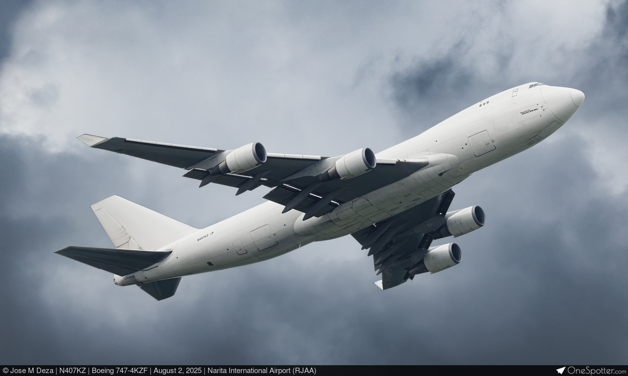 N407KZ Atlas Air Boeing 747-4KZF, MSN 36134 | OneSpotter.com