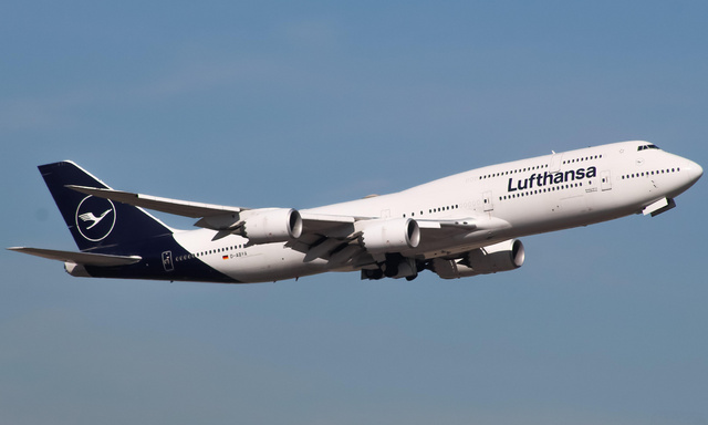 航空機・ヘリコプター Lufthansa B747-8i D-ABYA 航空機・ヘリコプター Lufthansa B747-8i D-ABYA WEB限定カラー