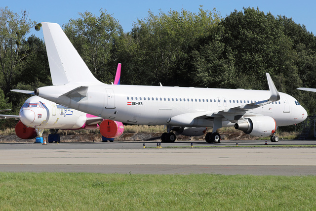OE-IEB ORIX Aviation Airbus A320-214(WL), MSN 7816 | OneSpotter.com