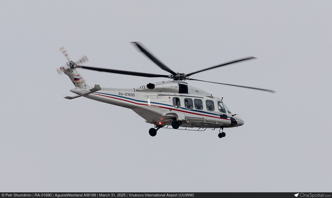 航空機・ヘリコプター Air Costa Aviator Story ERJ-190LR 航空機・ヘリコプター Air Costa Aviator Story ERJ-190LR