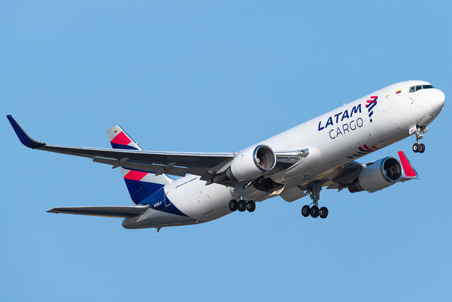 N568LA LATAM Cargo Colombia Boeing 767-316ER(BCF)(WL), MSN