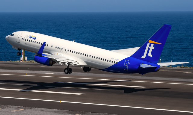 OY-JZP Jettime Boeing 737-8U3(WL), MSN 38071 | OneSpotter.com