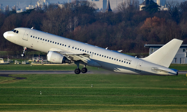 LZ-LAJ - European Air Charter Airbus A320-214, MSN 2764
