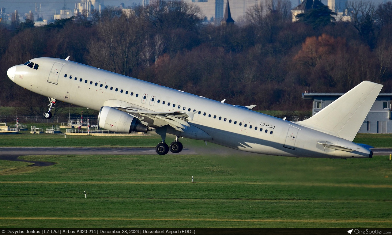 LZ-LAJ - European Air Charter Airbus A320-214, MSN 2764