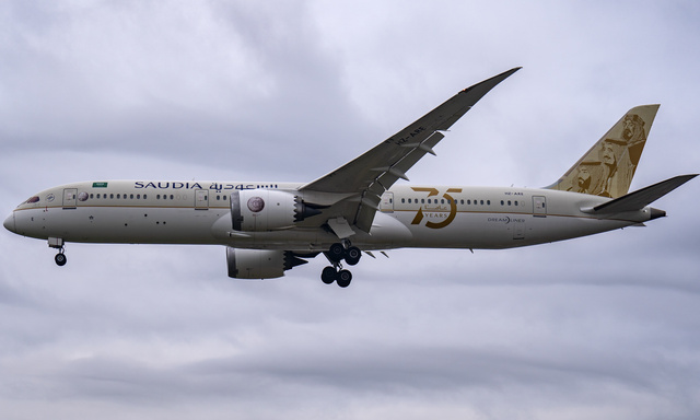HZ-ARE Saudi Arabian Airlines Boeing 787-9 Dreamliner, MSN
