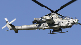 0489 - Bell AH-1Z Viper, Czech Air Force | OneSpotter.com