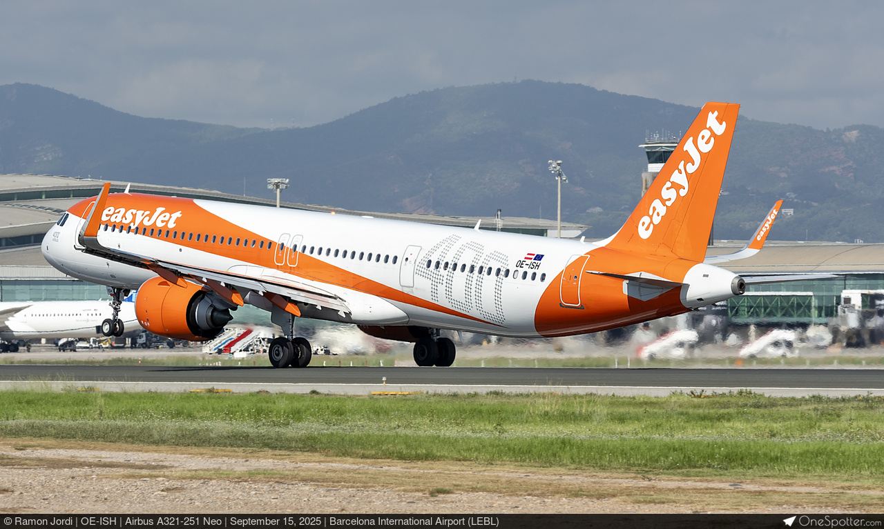 OE-ISH easyJet Europe Airbus A321-251 Neo, MSN 11810 | OneSpotter.com