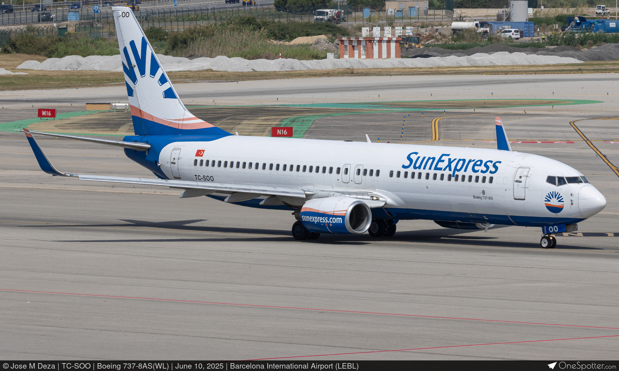 TC-SOO - SunExpress Boeing 737-8AS(WL), MSN 33558 | OneSpotter.com
