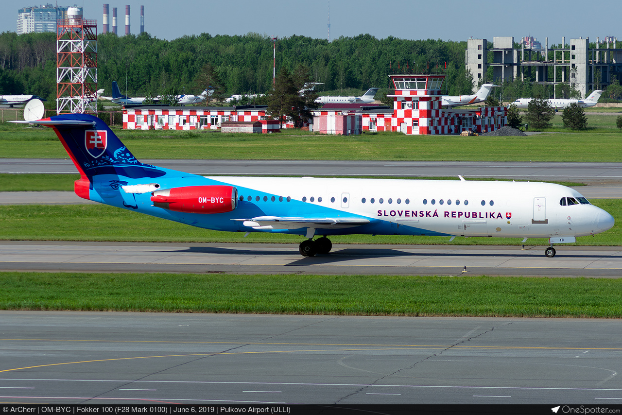 OM-BYC Slovak Government Flight Service Fokker 100 (F28 Mark 0100