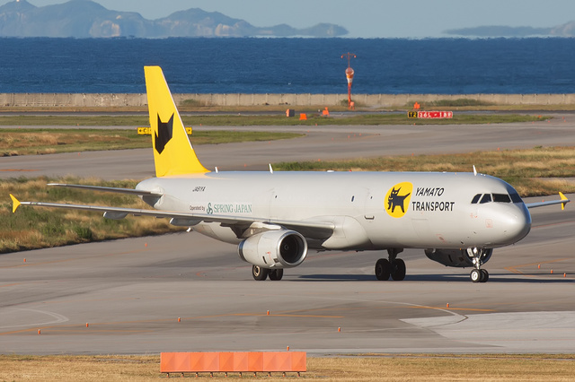 航空機・ヘリコプター Yamato Transport Airbus A321F JA81YA JA81YA Yamato Transport Airbus A321-231, MSN 4173