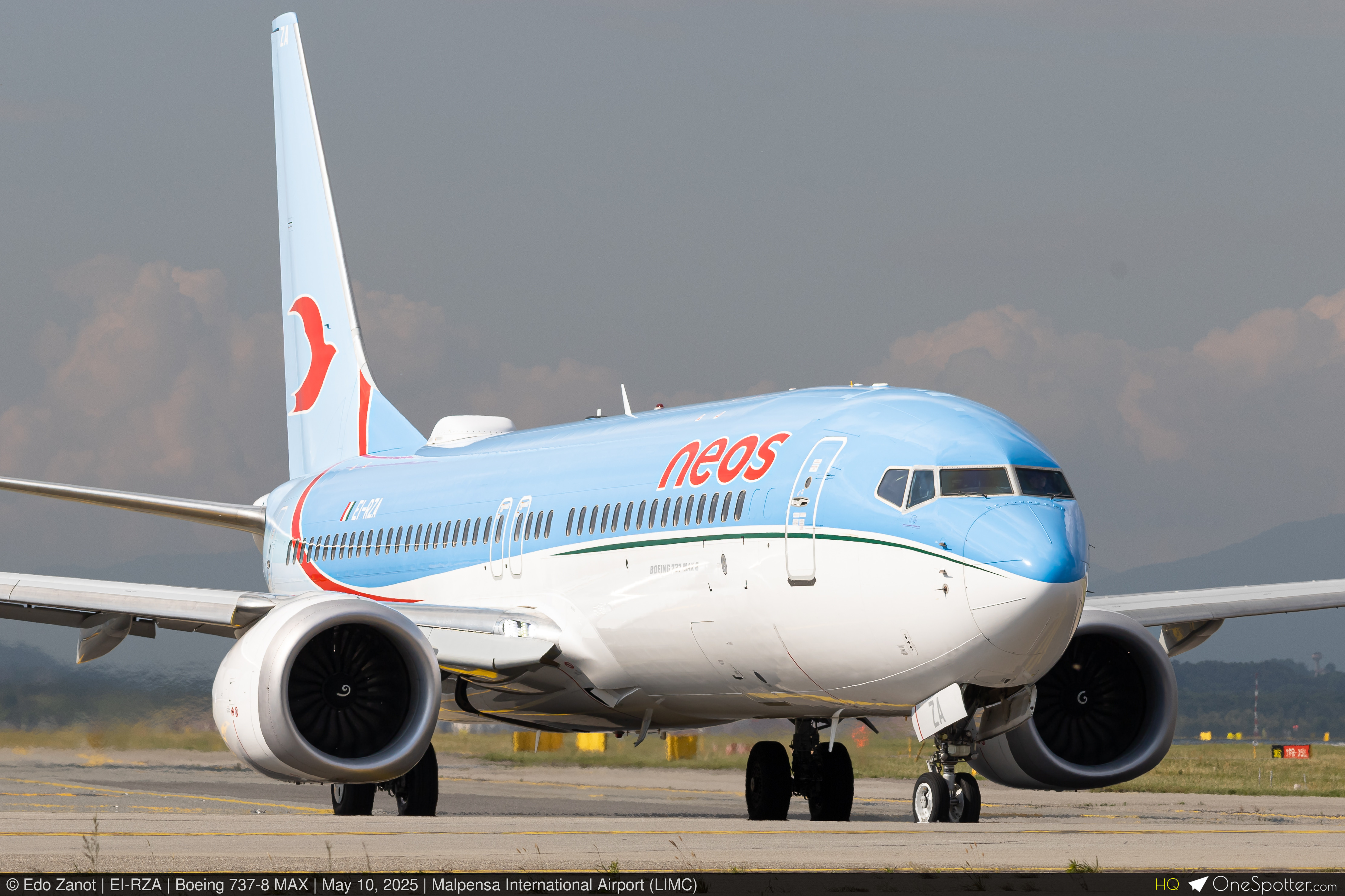 のり EI-RZA - Neos Boeing 737-8 MAX, MSN 62869 | OneSpotter.com