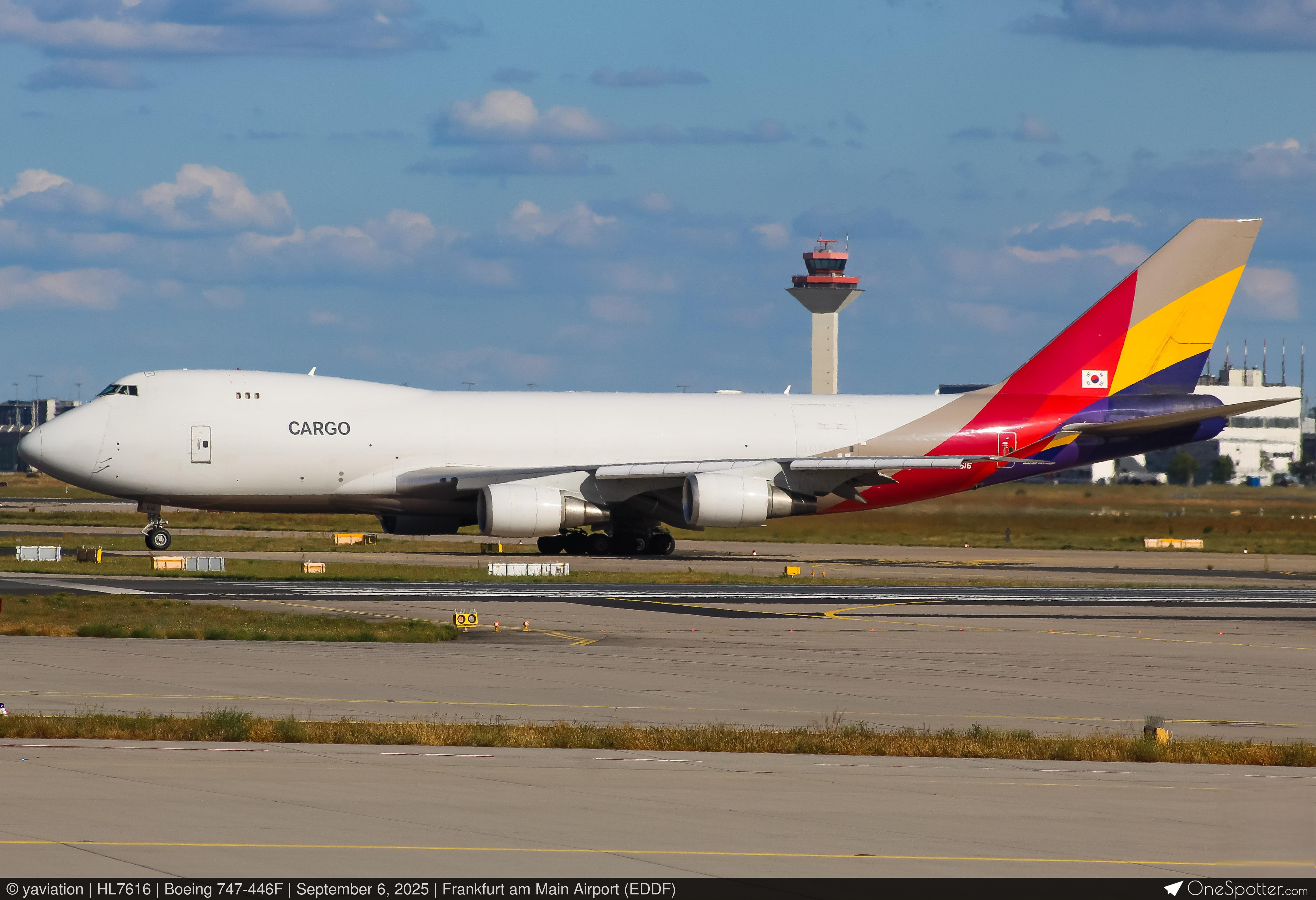 HL7616 - AirZeta Boeing 747-446F, MSN 33748 | OneSpotter.com