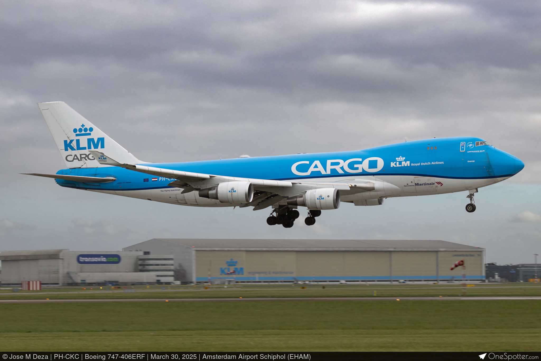 PH-CKC - KLM Cargo Boeing 747-406ERF, MSN 33696 | OneSpotter.com
