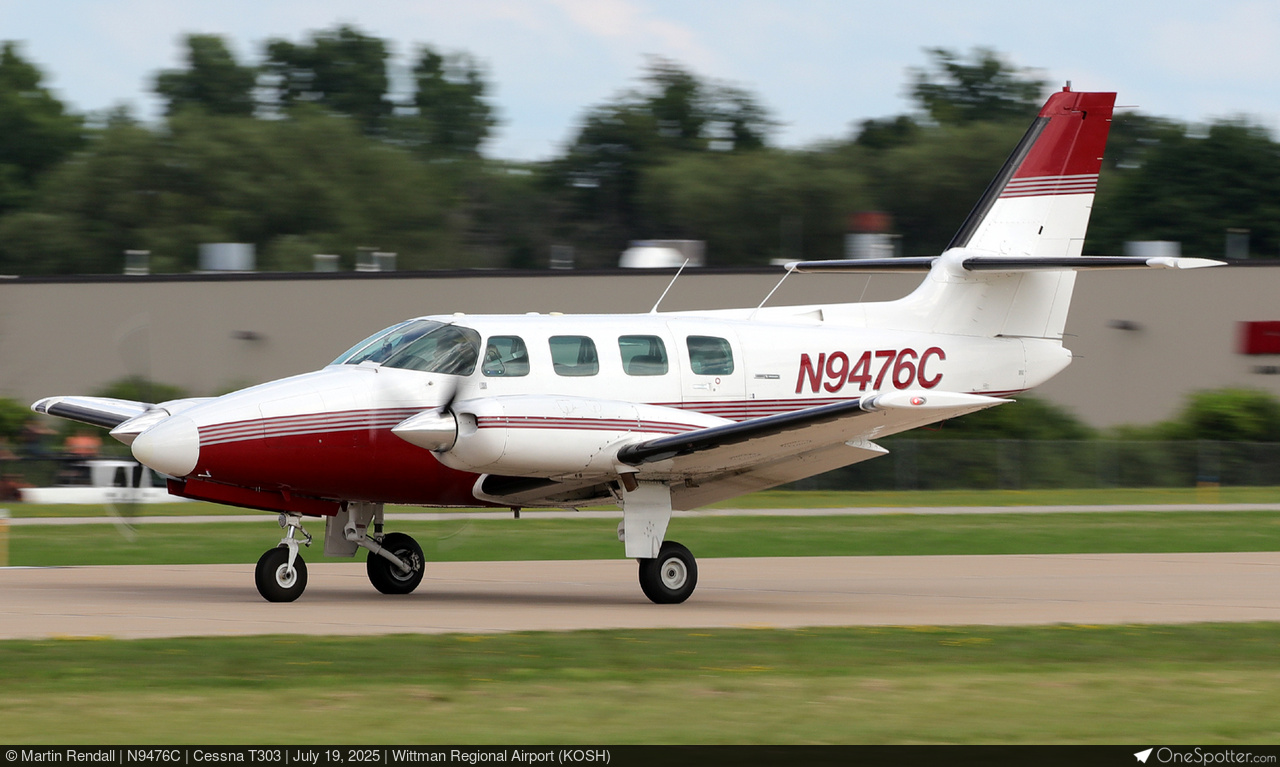 Cessna T303 Crusader | OneSpotter.com