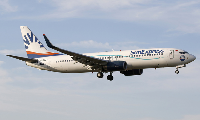 TC-TLJ SunExpress Boeing 737-8Z9(WL), MSN 34262 | OneSpotter.com