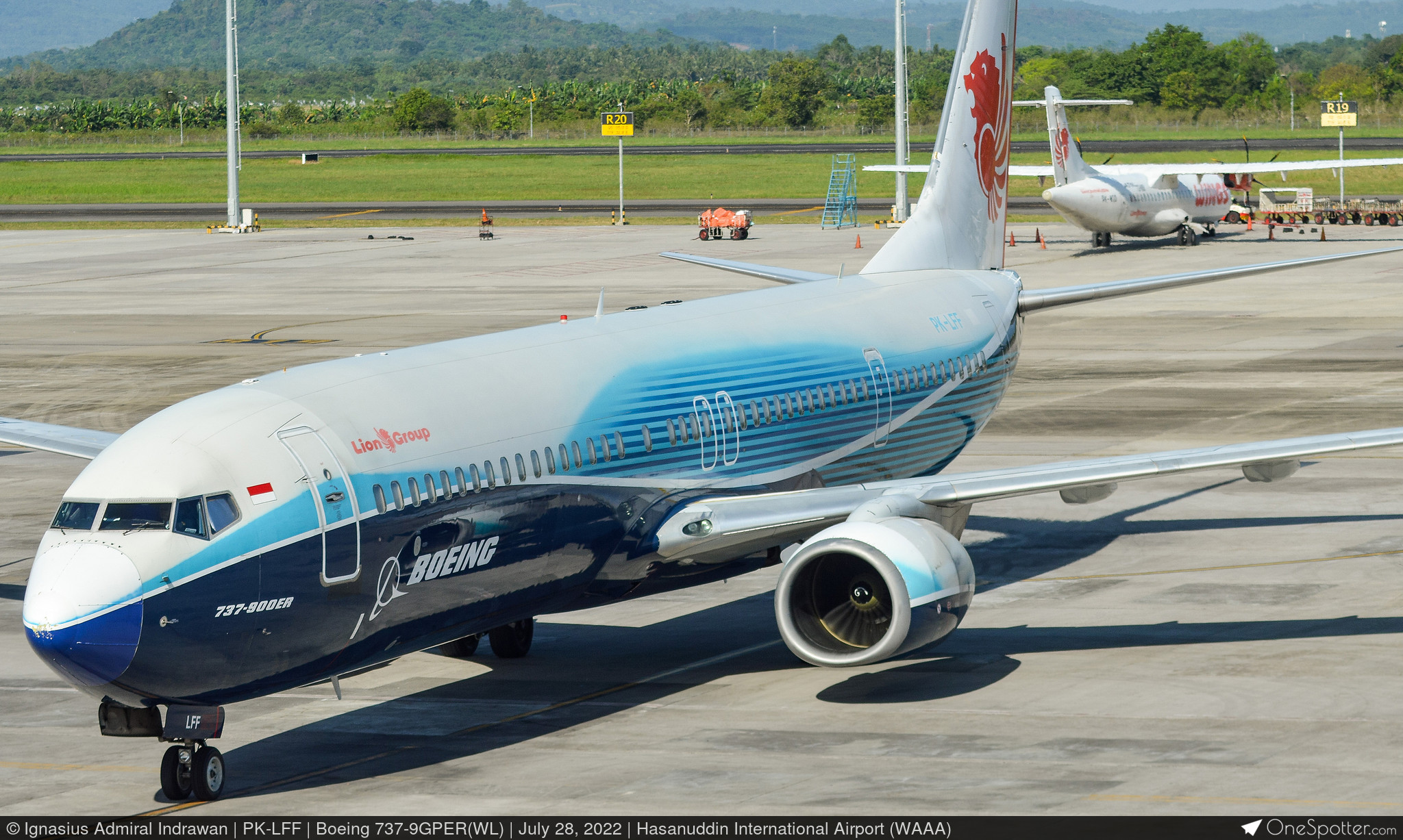 PK-LFF - Boeing 737-9GPER(WL), Lion Air | OneSpotter.com, image size:2048x1227