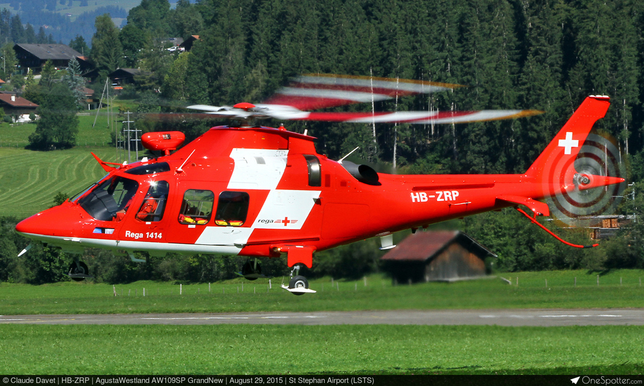 ヘリコプター AW109SP AgustaWestland Grand new AW109 Grand New Charter - Rental Cost and Hourly Rate