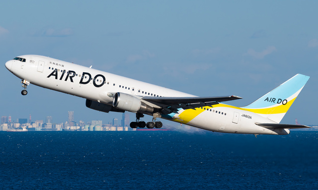 JA613A Hokkaido International Airlines - Air Do Boeing 767