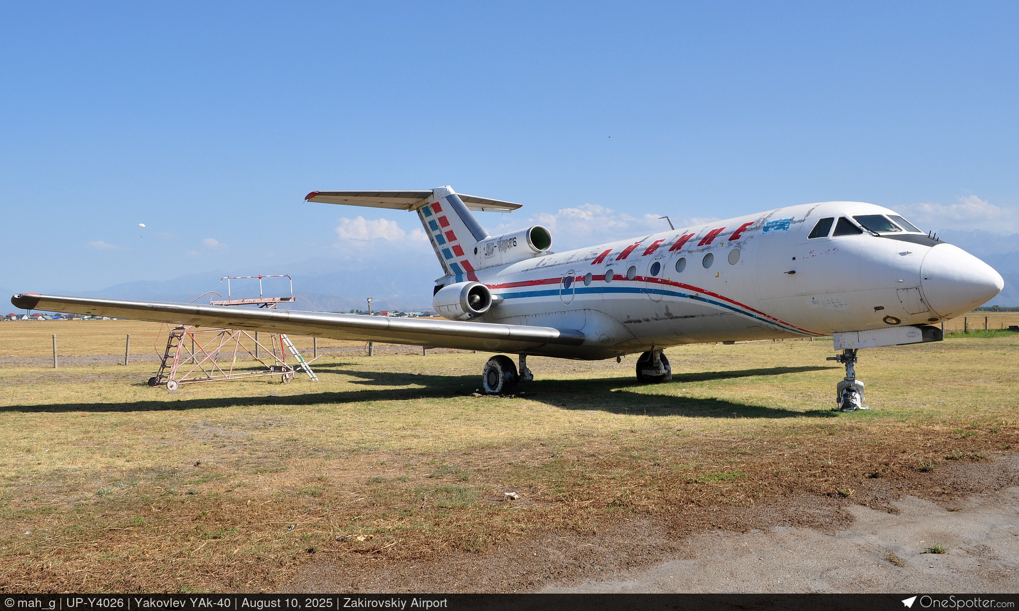 UP-Y4026 - Euro-Asia Air Yakovlev YAk-40, MSN 9510639 | OneSpotter.com