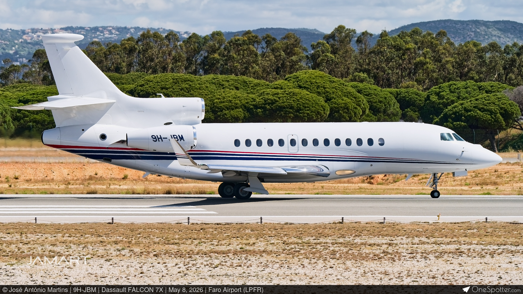 9H-JBM - Av8jet Charter Dassault FALCON 7X, MSN 255 | OneSpotter.com