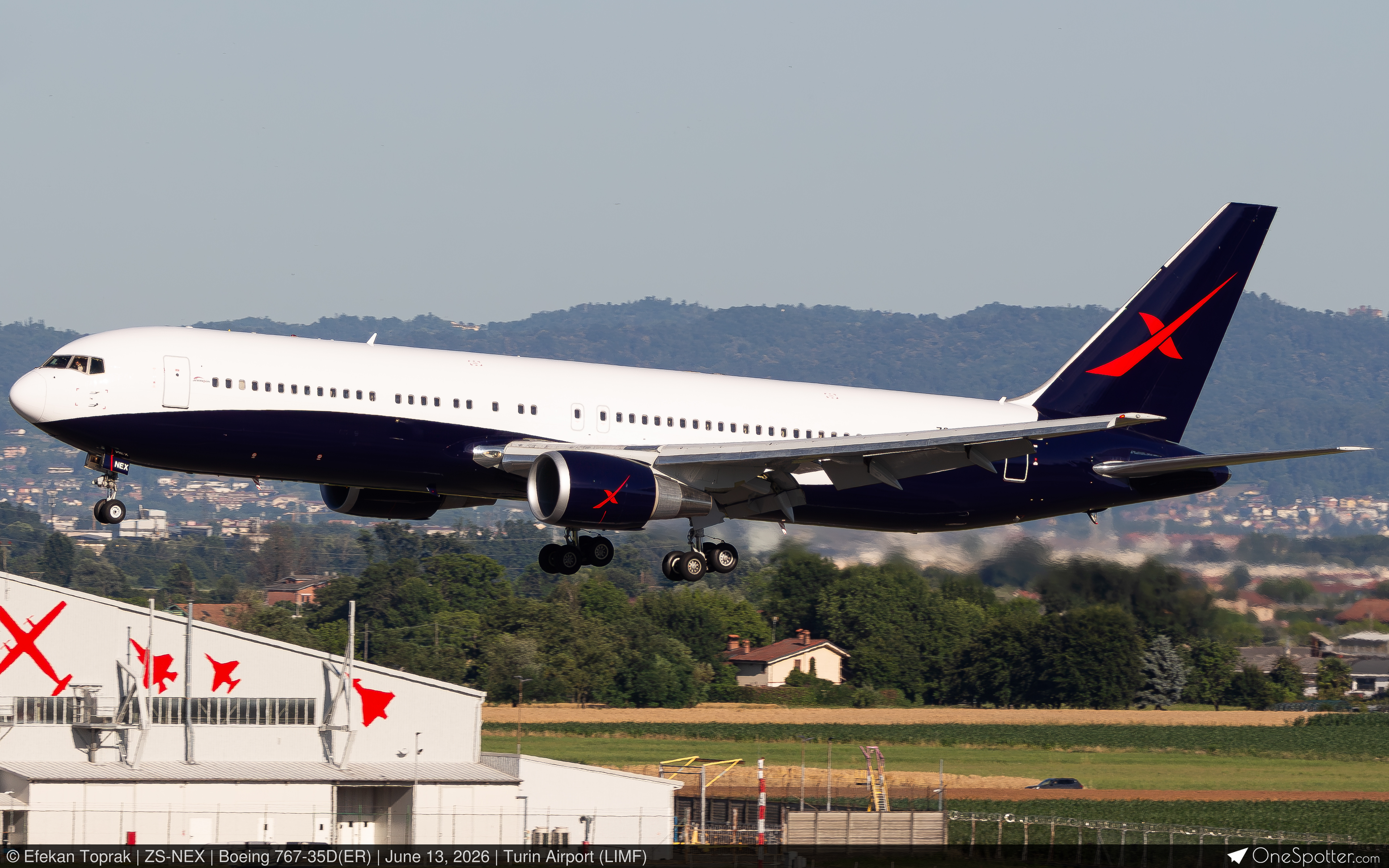 ZS-NEX - Aeronexus Corporation Boeing 767-35D(ER), MSN 24865