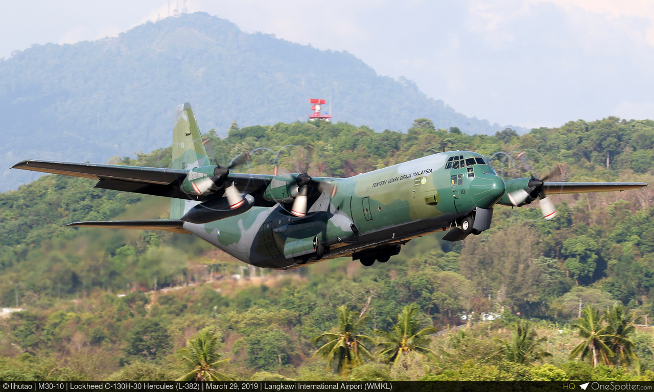Lockheed C-130 Hercules (382) | OneSpotter.com