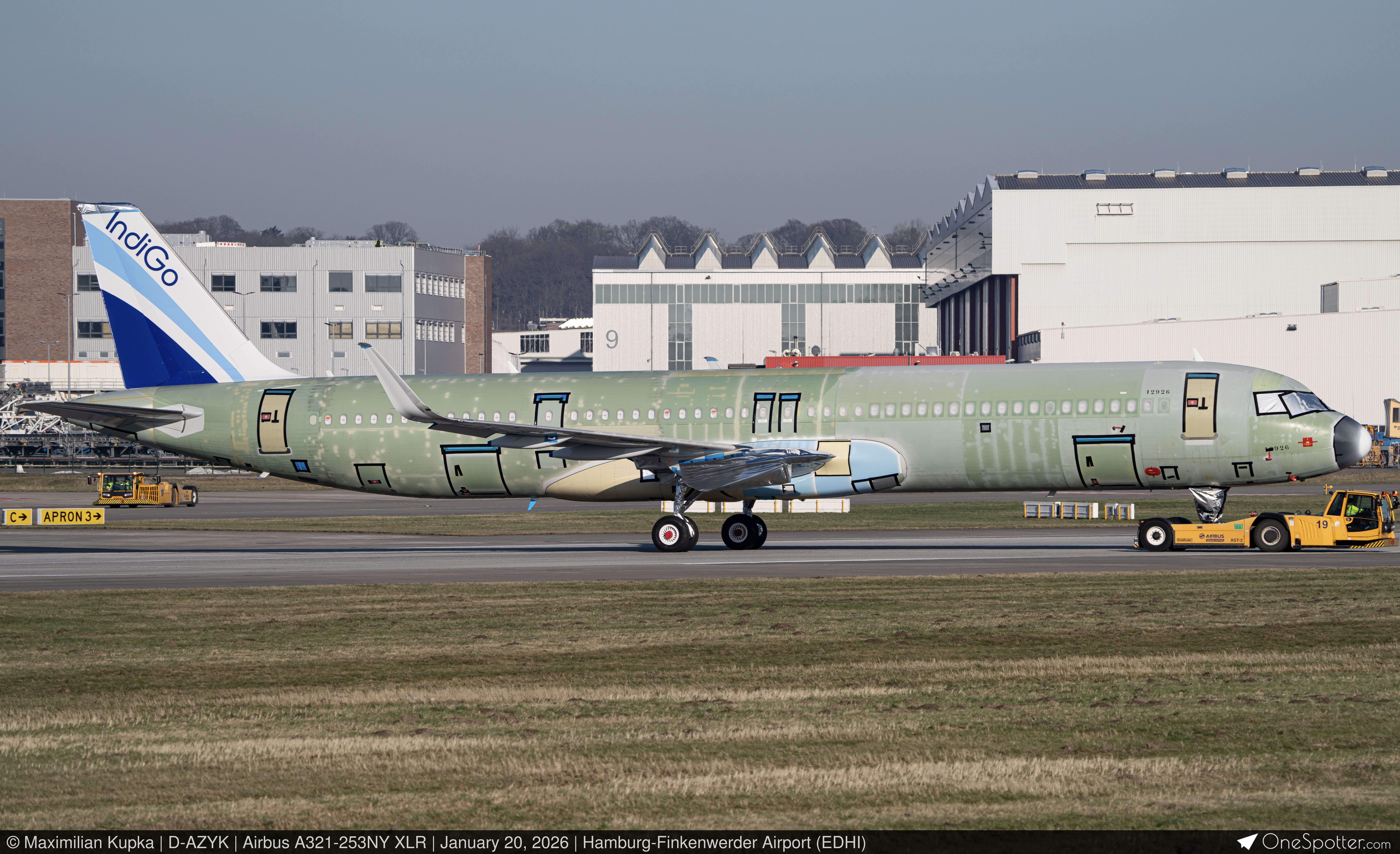出航 D-AZYK - Airbus Industrie Airbus A321-253NY XLR, MSN 12926